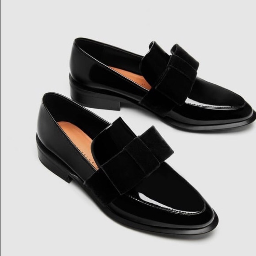 Zara Patent Leather Loafers with Bow Detail